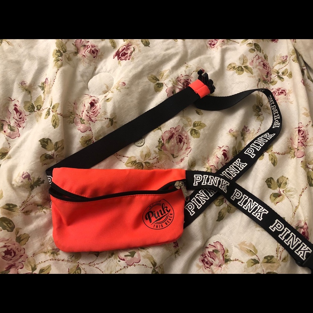 Victoria’s Secret PINK Fanny Pack